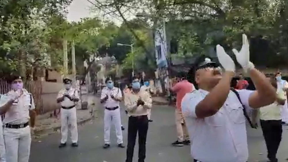 অক্সফোর্ড ও ইম্পিরিয়ালের তৈরি করোনা-টিকার ফারাক কোথায়?